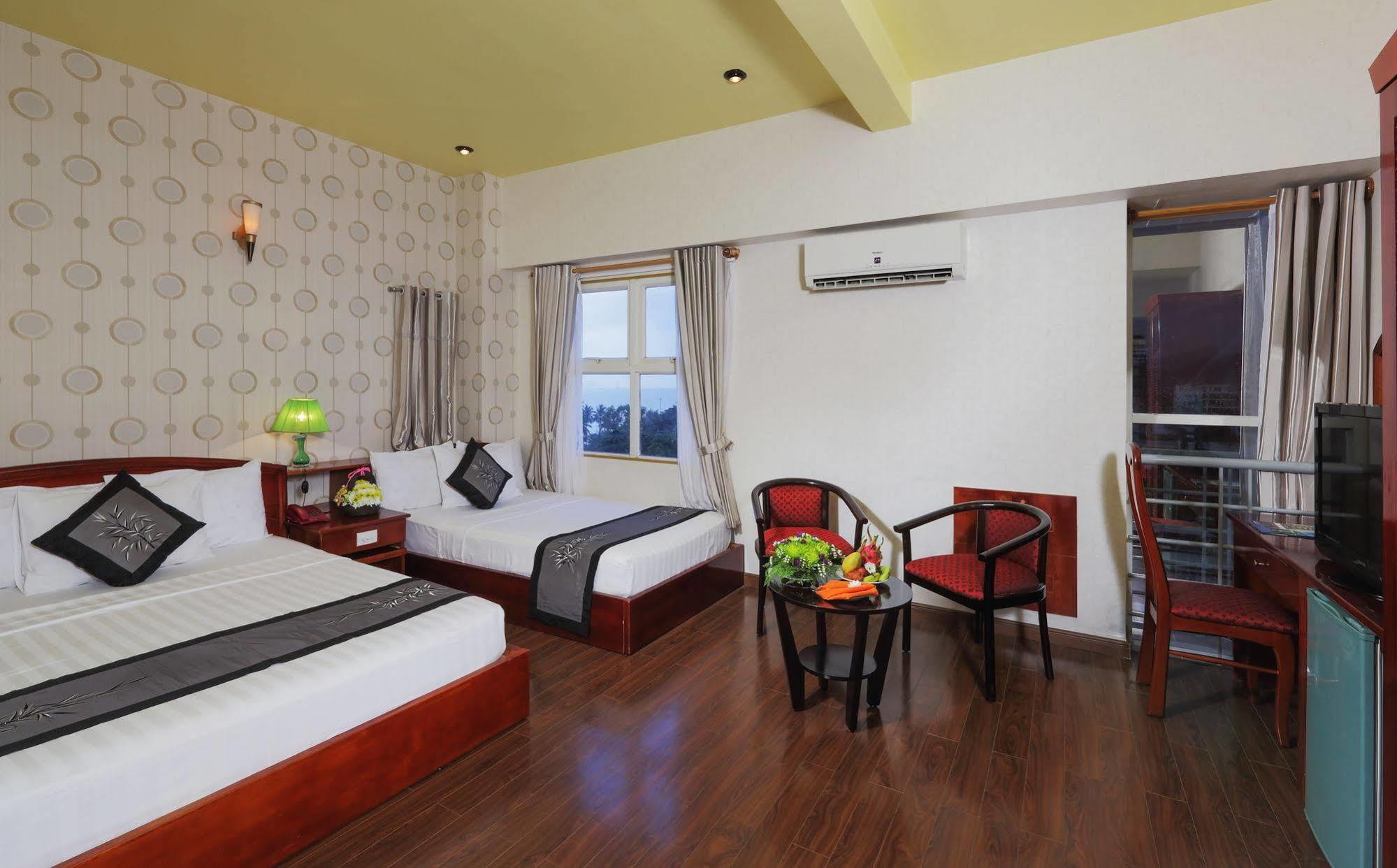 Nha Trang Beach Hotel Exterior photo
